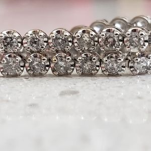 2 carats diamond 💎 tennis bracelet in 18k white gold